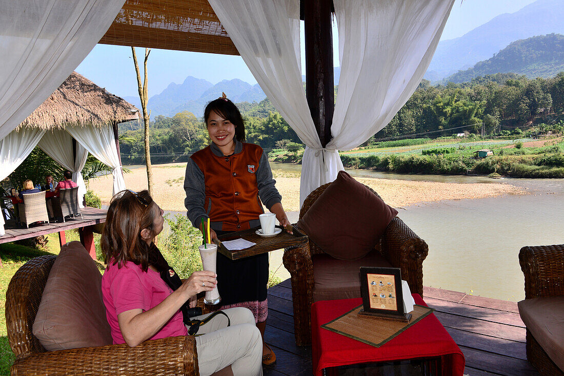 Elephant Village bei Ban Xang bei Luang Prabang, Laos, Asien