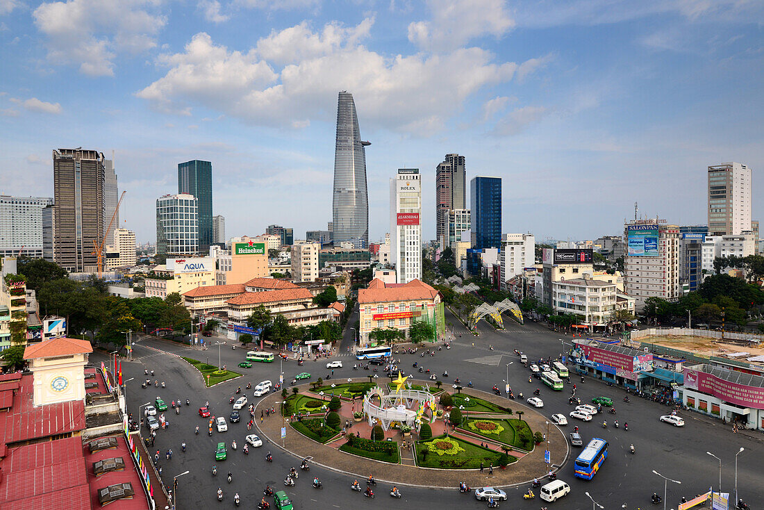 Blick von Hotel am Bin Tanh Market auf Saigon, Ho Chi Minh-City, Vietnam