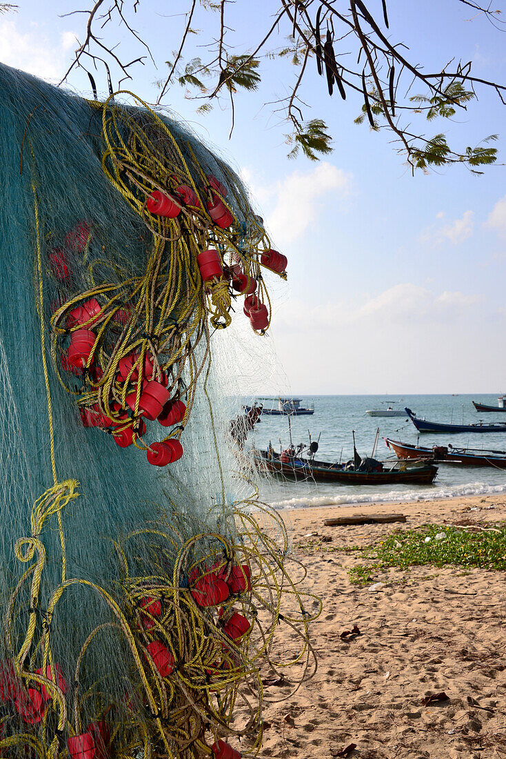 Fishing boats on Rawai Strand in the south, Phuket, Thailand, Asia