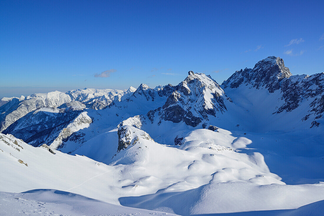 Blick auf Aiguille Jean Coste, vom Monte Soubeyran, Valle Maira, Cottische Alpen, Piemont, Italien
