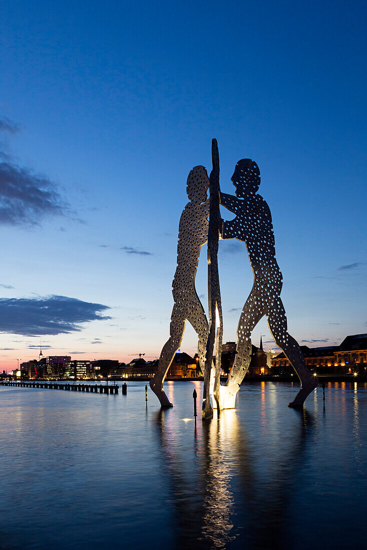 River Spree, Molecule  Men by Artist Jonathan Borofsky, Berlin , Germany