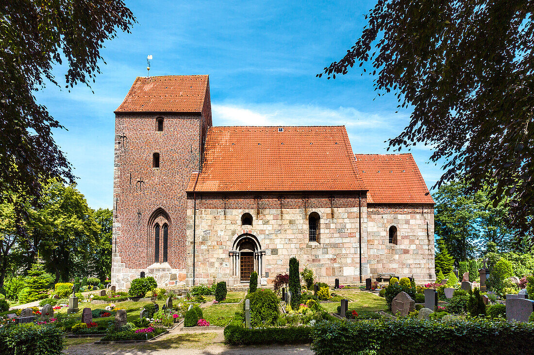 Laurentiuskirche, Munkbarup, Angeln, Ostsee, Schleswig-Holstein, Deutschland