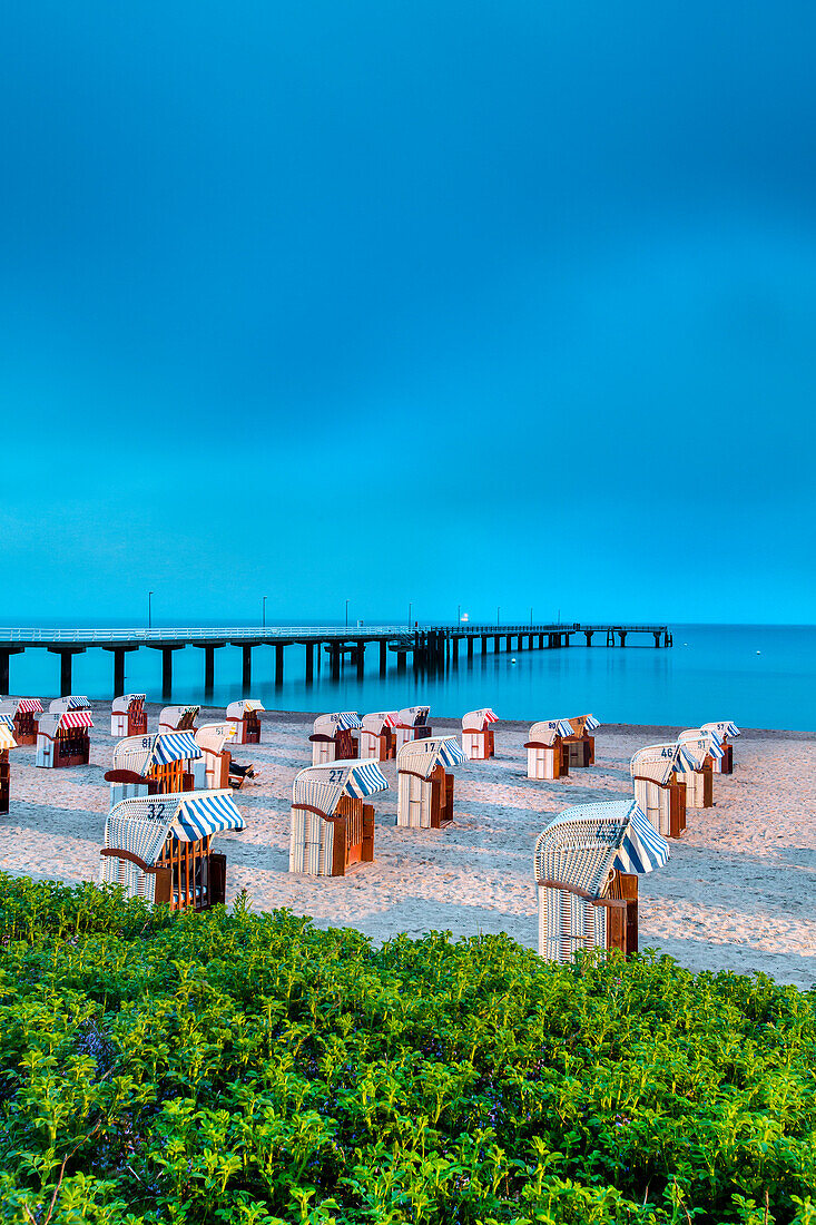 Beach and beach chairs in the evening light, Timmendorfer Strand, Baltic Coast, Schleswig-Holstein, Germany