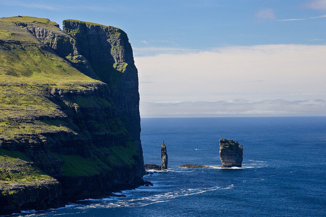Rock needles Risin and Kellingin (the giant and the woman), Eysturoy Island, Faroe Islands
