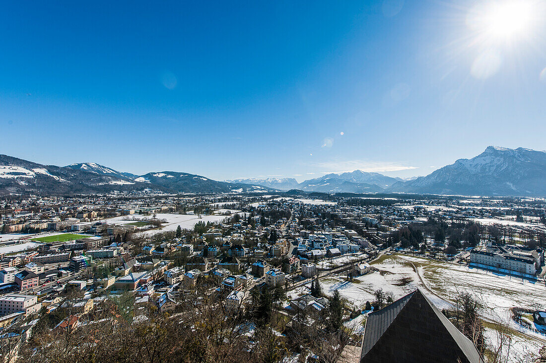 Blick auf das Umland von Salzburg von der Festung Hohensalzburg, Salzburg, Österreich