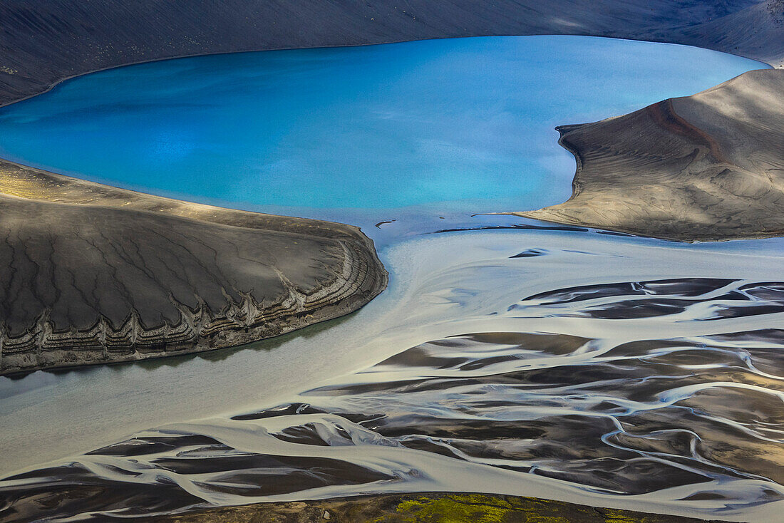 Aerial view of crater lake Skyggnisvatn and meander of  glacial river Tungnaa, Veidvotn, Highlands, South Iceland, Iceland, Europe