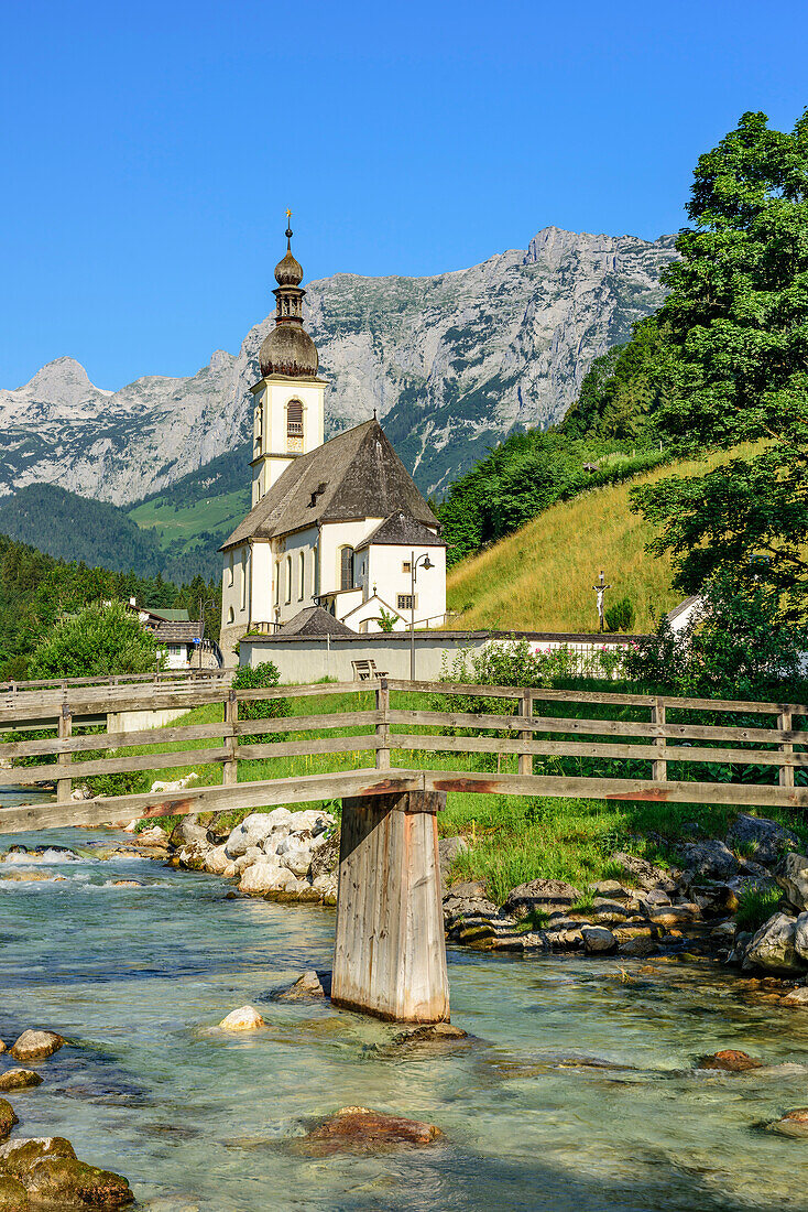 River Ramsauer Ache in front of church of Ramsau and Reiteralm i, Ramsau, Berchtesgaden, Berchtesgaden Alps, Upper Bavaria, Bavaria, Germany