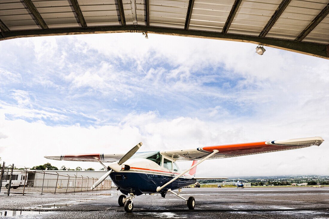 Small plane in hangar, Hilo, Hawaii, United States
