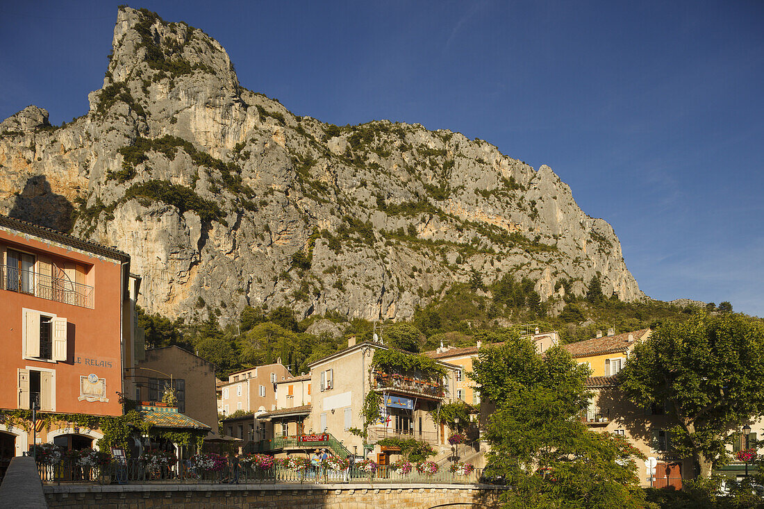 Moustiers-Sainte-Marie, village, Verdon natural park, Alpes-de-Haute-Provence, Provence, France, Europe