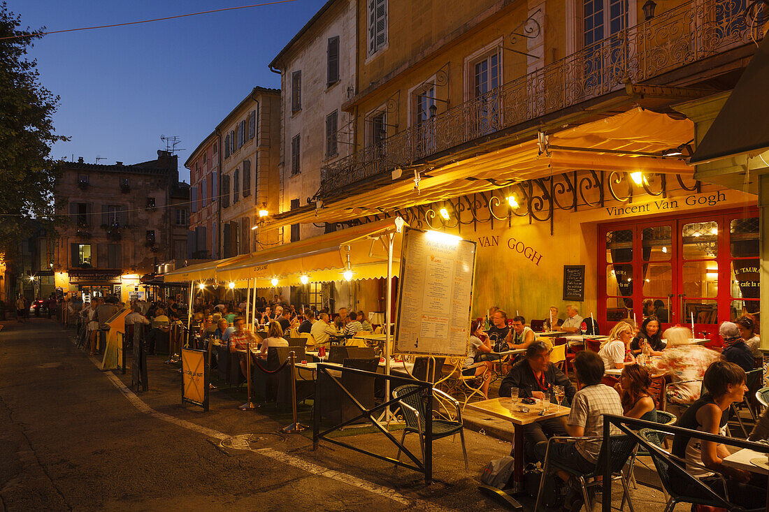 Cafe Vincent van Gogh, image motif of Vincent van Gogh, Place du Forum, Arles, Bouches-du-Rhone, Provence, France, Europe