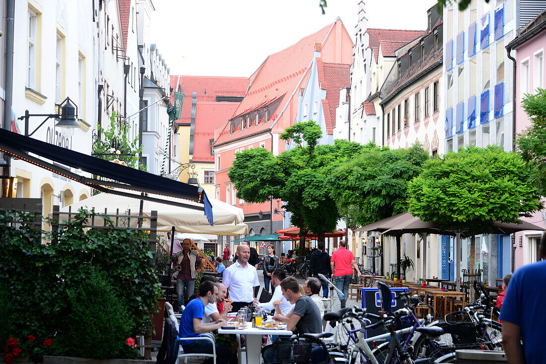 Dollstraße, Ingolstadt, Nord-Oberbayern, Bayern, Deutschland