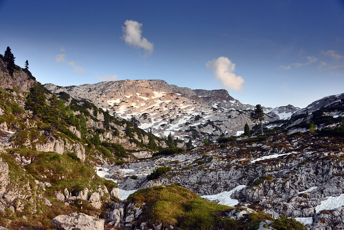 Steinernes Meer, rocky plateau over lake Funtensee, Berchtesgaden, Upper Bavaria, Bavaria, Germany