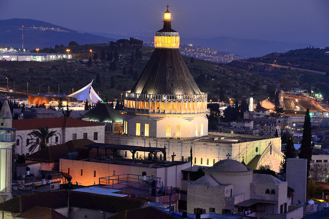 Blick auf Nazareth mit Basilica, Galiläa, Nord-Israel, Israel