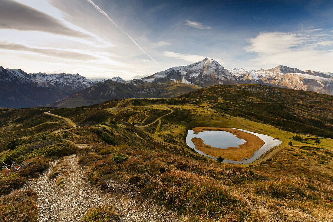 France, Midi Pyrenees, Hautes Pyrenees, Soum lake and the peaks of Val d'Azun, near the Soulor passes