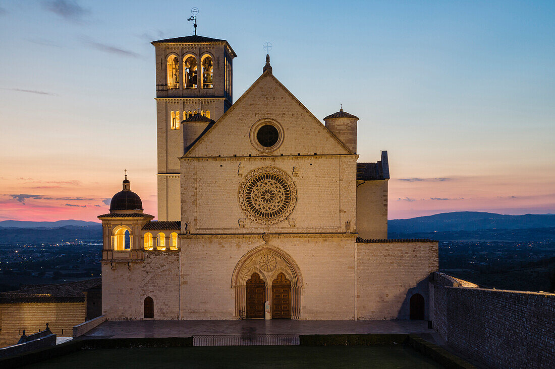 Basilica di San Francesco d'Assisi at sunset, Assisi, Umbria, Italy