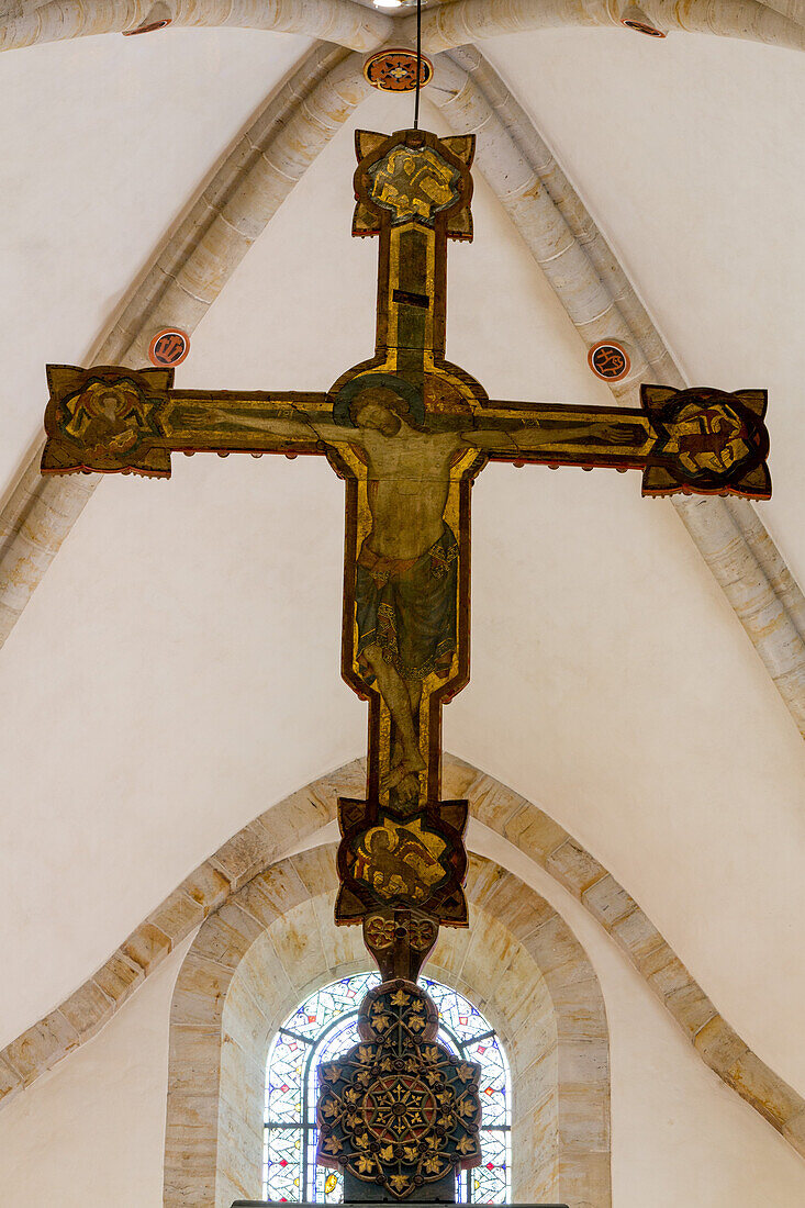 Kloster Loccum, ehemalige Zisterzienserabtei, großes Tafelkreuz in der Kirche, Steinhuder Meer, Niedersachsen, Norddeutschland, Deutschland