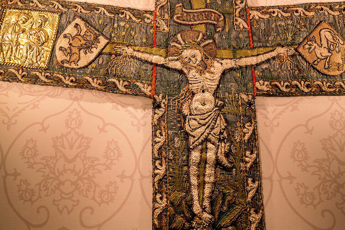 Isenhagen Abbey, convent chapel, middel ages, medieval, Lutheran women's convent, relief embroidery, museum, Lower Saxony, Germany