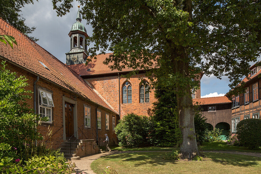 Evangelische Damenstift Kloster Walsrode, Lüneburger Heide, Klosterhof, gehört zu den sechs Lüneburger Klöstern, Backsteinarchitektur, Niedersachsen, Deutschland
