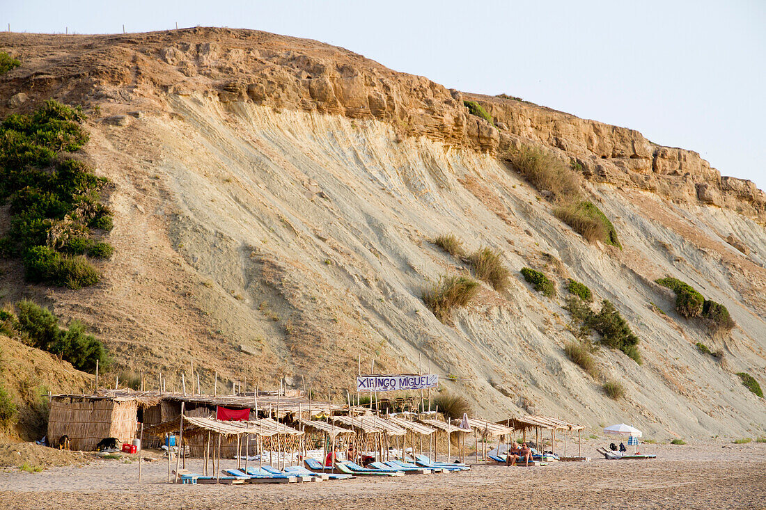 Morocco, Asilah, restaurant and huts on Sidi Mghayet beach