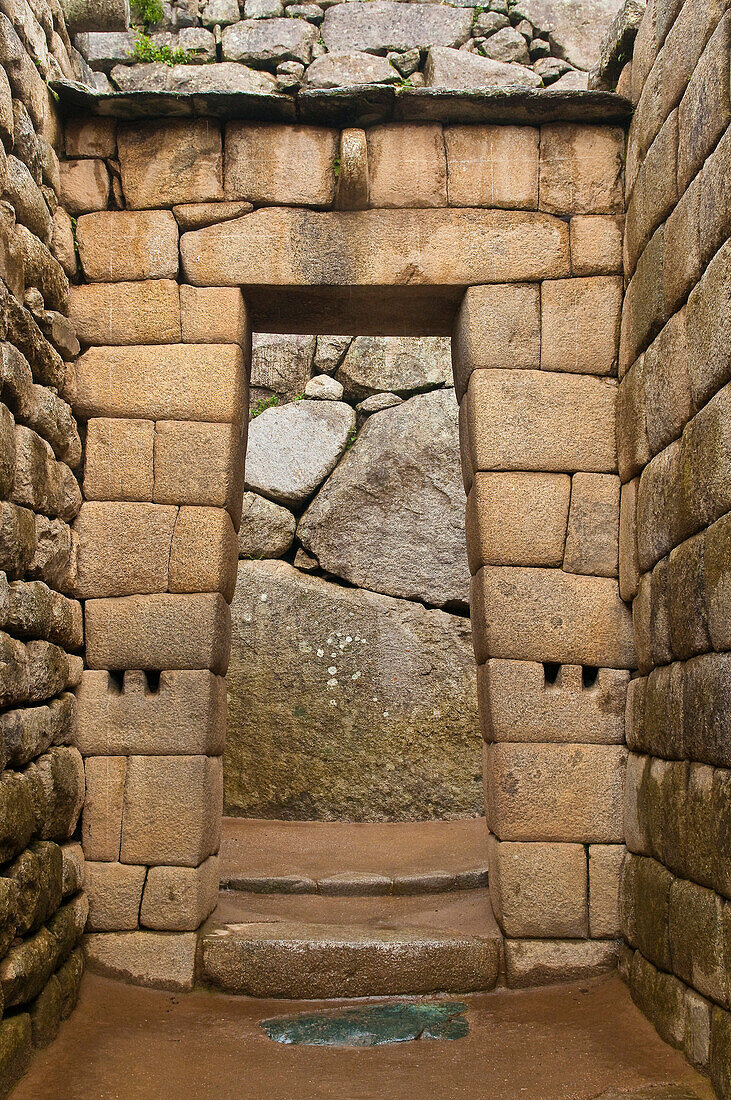 'South America, Peru, Cuzco region, Urubamba Province, Unesco World heritage since 1983, Machu Picchu (''old mountain''), stones and door'