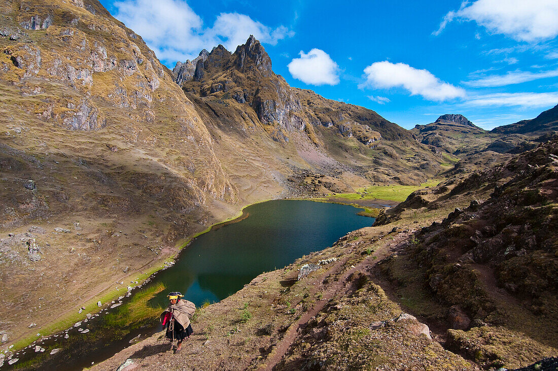 South America, Peru, Cuzco region, El Parque de la papa (Potatoe park), the three lakes valley, a woman shepherd