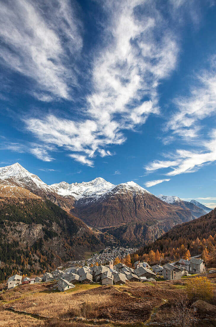 The picturesque villages of Starleggia and San Sisto in the Spluga Valley, Valchiavenna, Lombardy, Italy, Europe