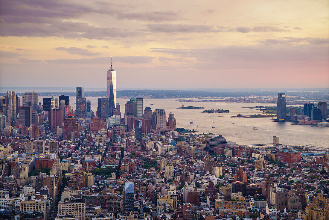 Skyline looking south towards Lower Manhattan at sunset, One World Trade Center in view, Manhattan, New York City, New York, United States of America, North America