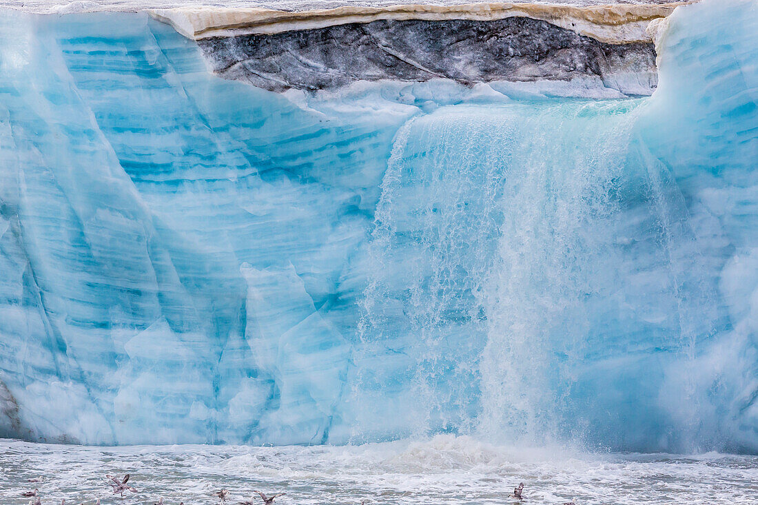 Negribreen (Negri Glacier), Olav V Land, Spitsbergen, Svalbard Archipelago, Norway, Scandinavia, Europe