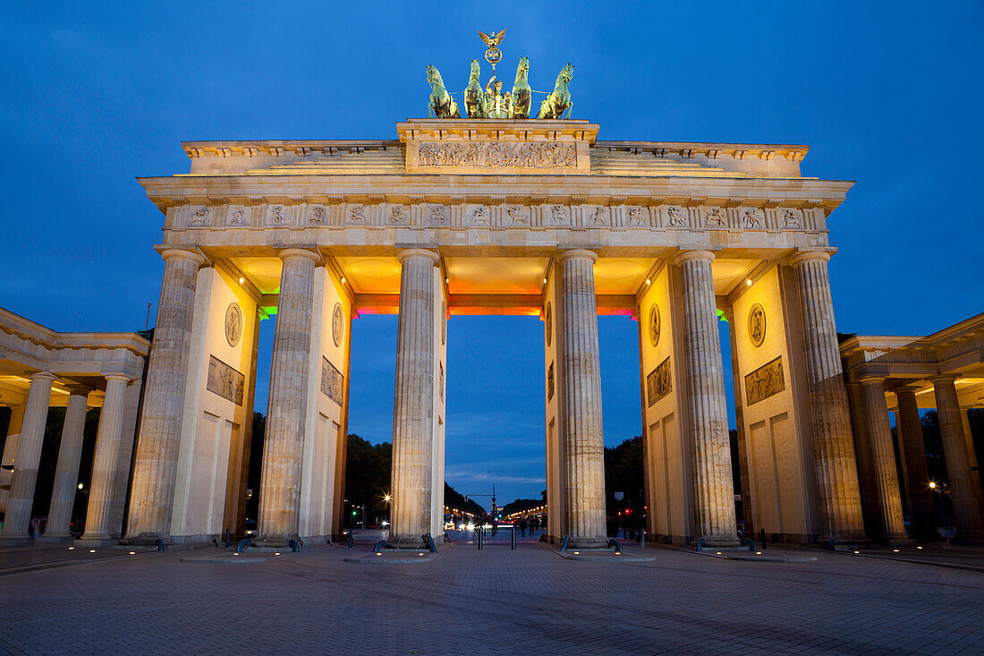 Brandenburg Gate at night, Berlin, Germany, Europe