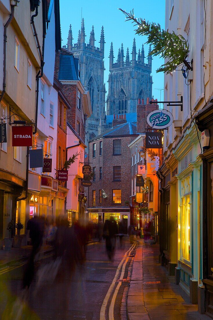 Colliergate and York Minster at Christmas, York, Yorkshire, England, United Kingdom, Europe