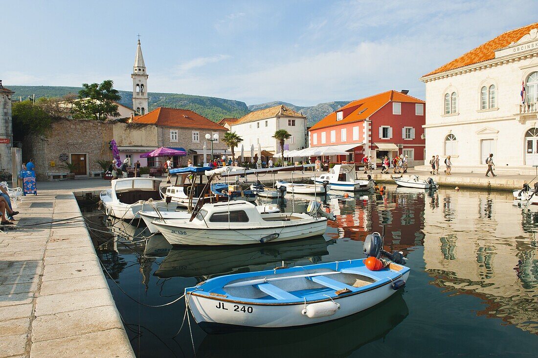 Jelsa Harbour, Hvar Island, Dalmatian Coast, Adriatic, Croatia, Europe