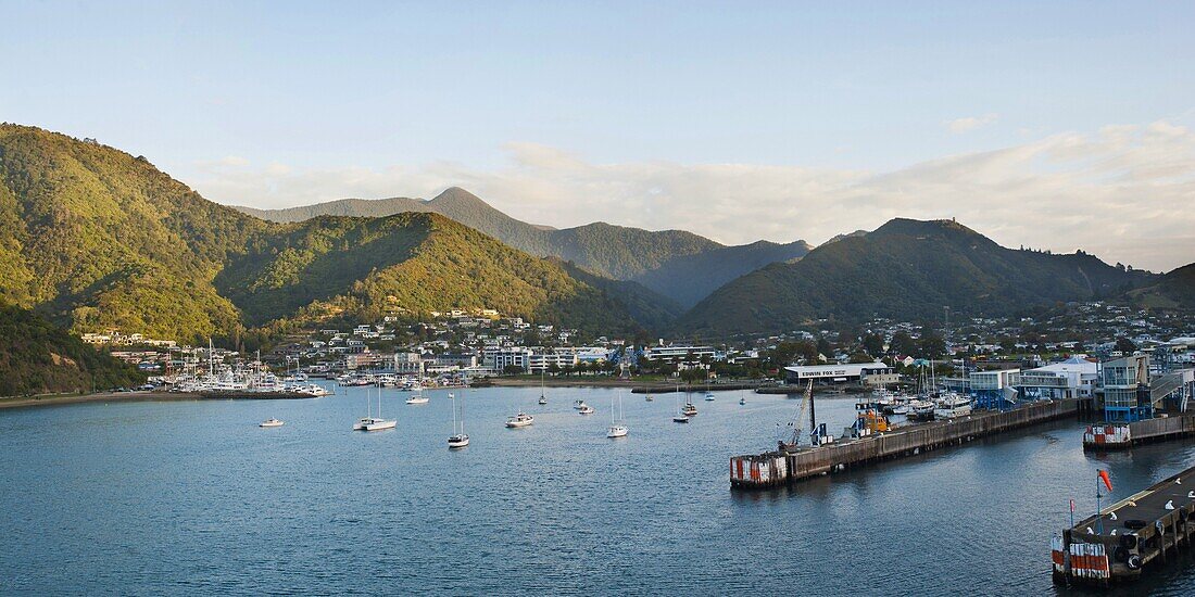 Boats in Picton Harbour and the town centre, Picton, Marlborough Region, South Island, New Zealand, Pacific