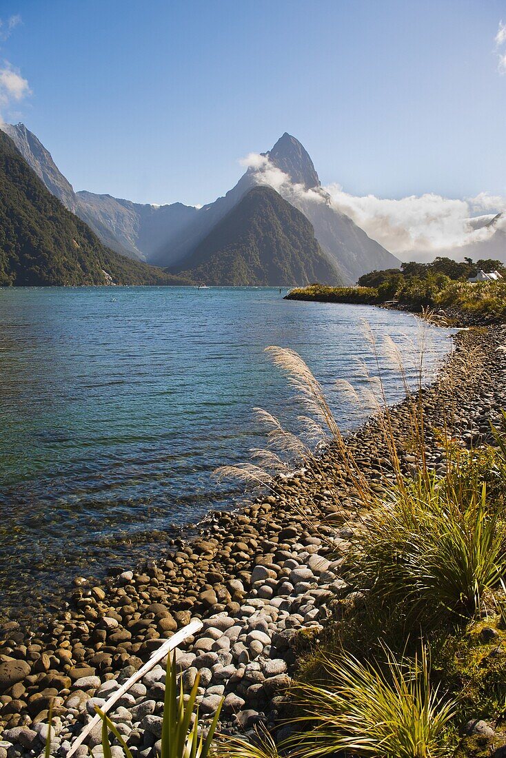 Mitre Peak, Milford Sound, Fiordland National Park, UNESCO World Heritage Site, South Island, New Zealand, Pacific