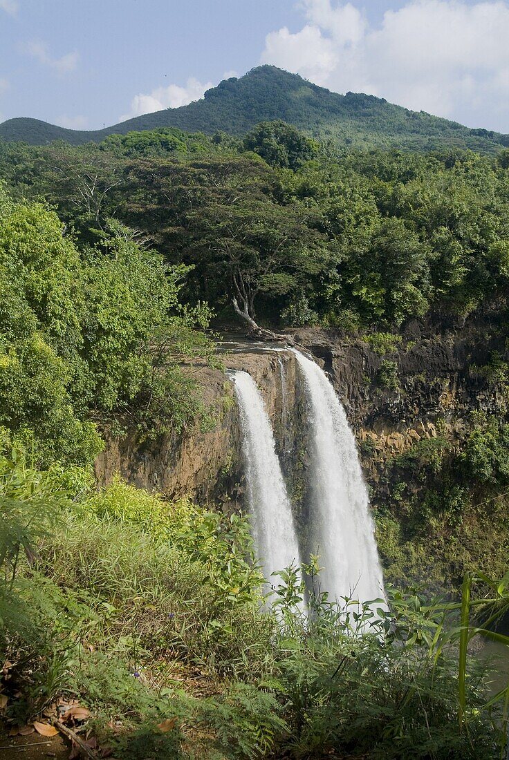 Wailua Falls, Kauai, Hawaii, United States of America, North America