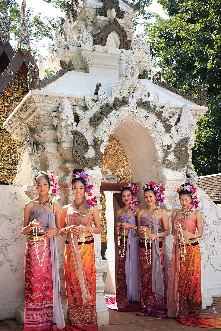 'Thai girls in costume at a festival in Chiang Mai, Thailand, Southeast Asia, Asia'10;&#10;'
