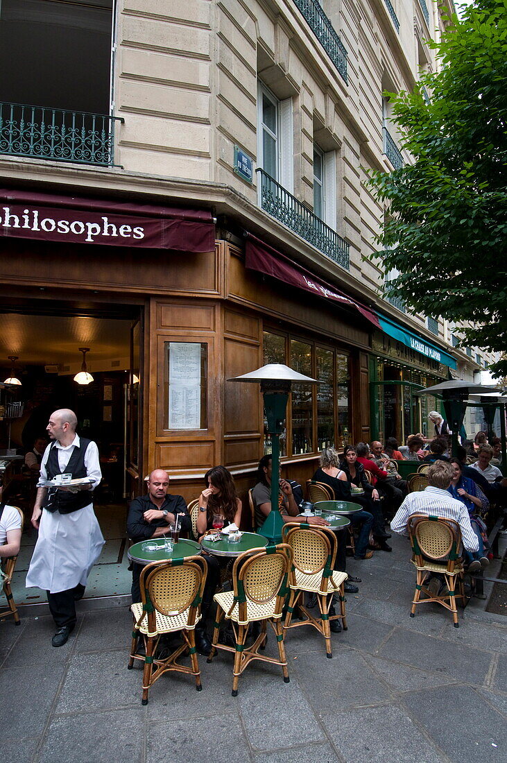Les Philosophes Brasserie, Rue Vieille du Temple, Marais Quarter, Paris, France, Europe