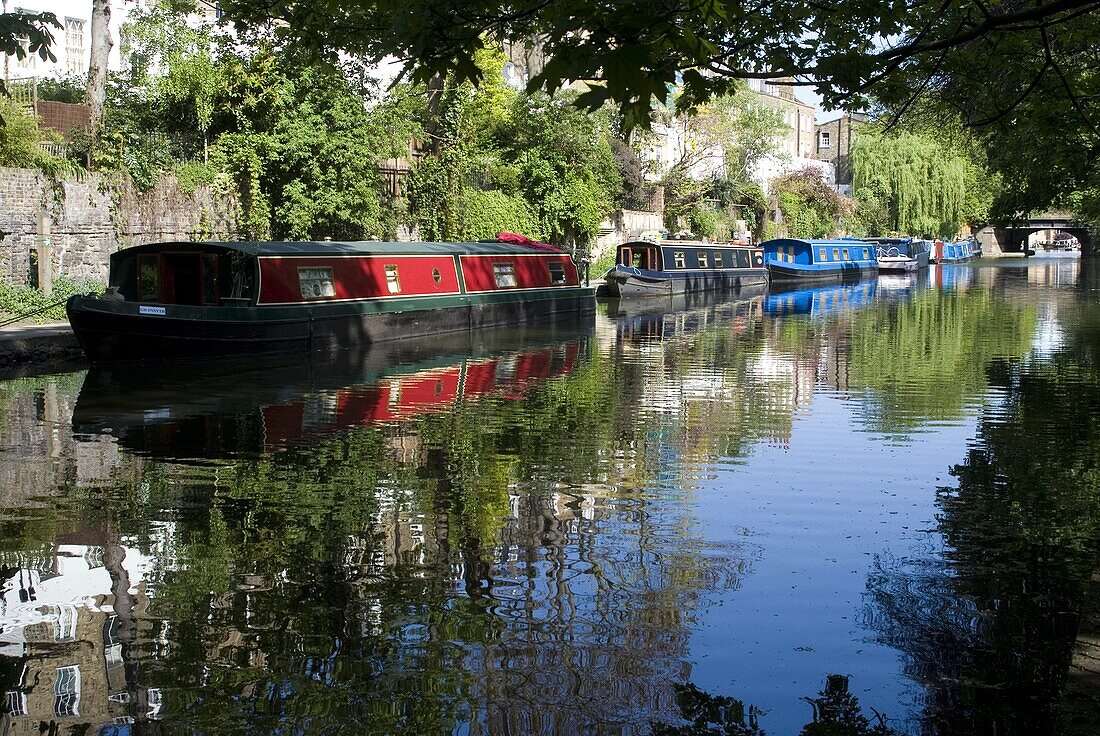 Regent's Canal, Islington, London, England, United Kingdom, Europe
