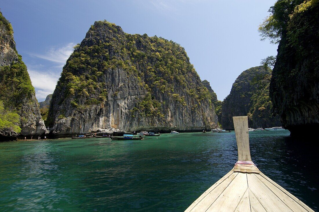 Loh Sama Bay, Phi Phi Lay Island, Thailand, Southeast Asia, Asia