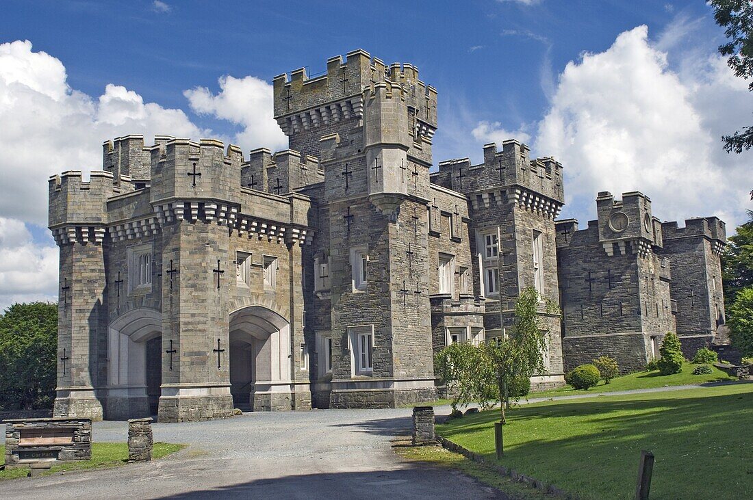 Wray Castle, holiday home of Beatrix Potter, Windermere, Lake District National Park, Cumbria, England, United Kingdom, Europe