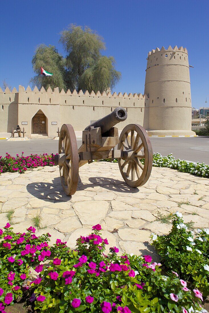 Sultan Bin Zayed Fort, now the Al-Ain Museum, Al Ain, Abu Dhabi, United Arab Emirates, Middle East