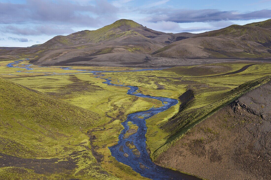 Landscape of the interior from the F-208 route (Fjallabak route north, Nyrdri-Fjallabak) between Holaskjol and Landmannalaugar, south Iceland (Sudurland), Iceland, Polar Regions