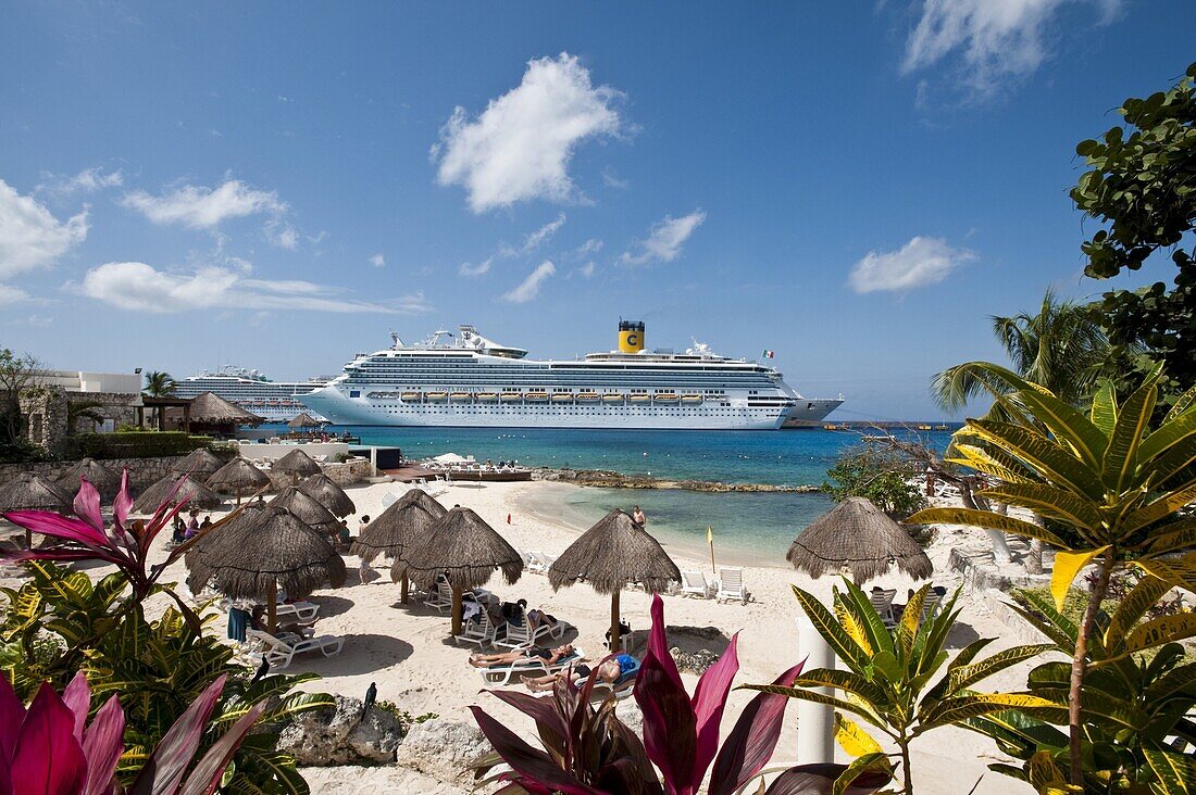 Beach at Park Royal Hotel, Isla de Cozumel (Cozumel Island), Cozumel, off the Yucatan, Quintana Roo, Mexico, North America