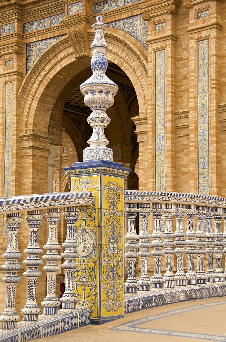 Decorative tilework detail on Bridge, Plaza de Espana, masterwork of Anibal Gonzalez for the Exhibition of 1929, Seville, Andalucia, Spain, Europe