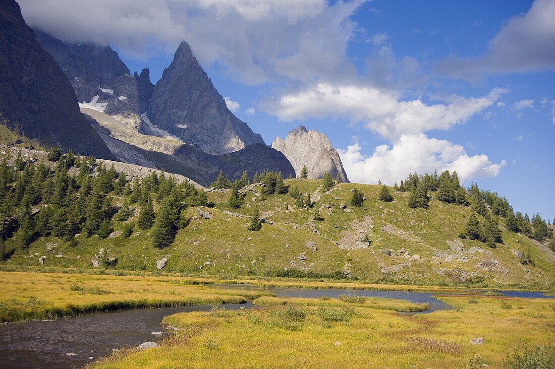 Trekking route, Tour de Mont Blanc, Val Veny, near Courmayeur, Italy, Europe