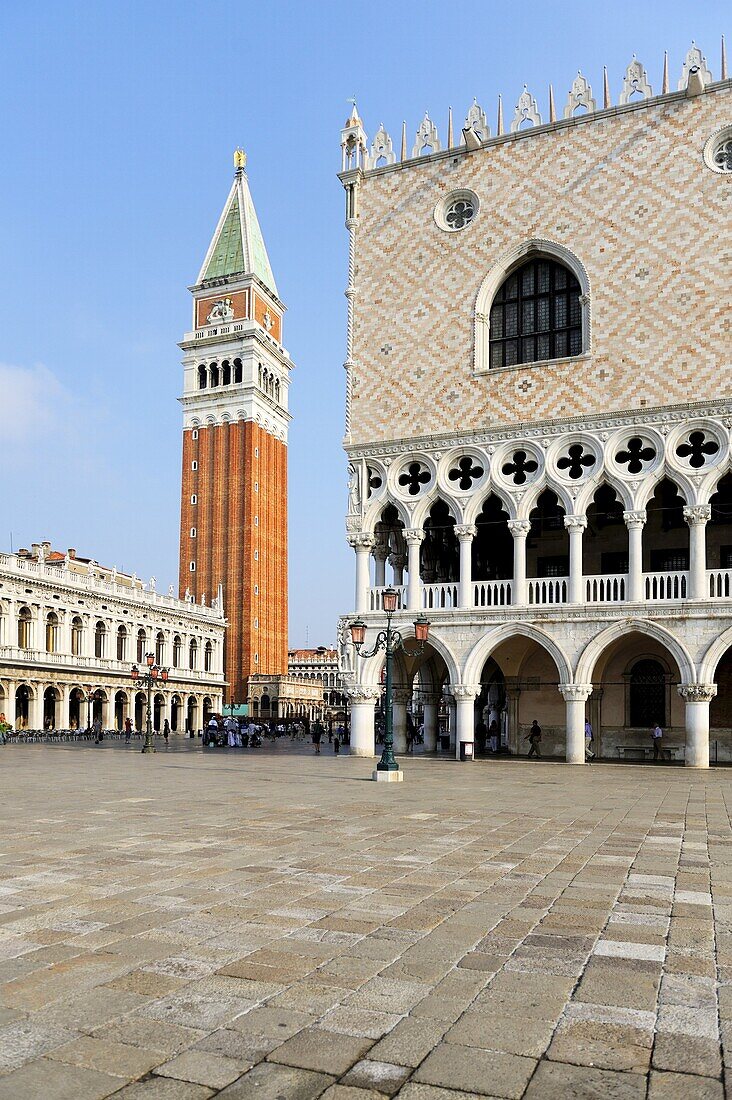 Palazzo Ducale (Doge's Palace) with the Campanile in the background, Piazza San Marco (St. Mark's Square), Venice, UNESCO World Heritage Site, Veneto, Italy, Europe