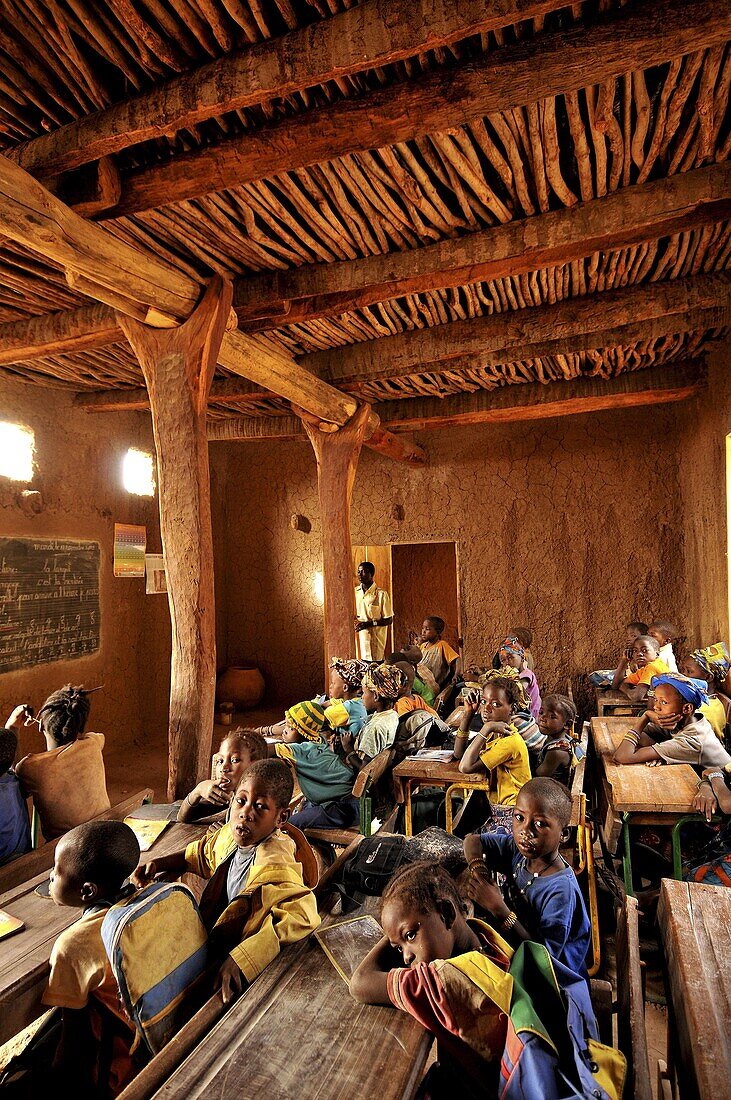 Village school, Youga-Na, Dogon area, Mali, West Africa, Africa