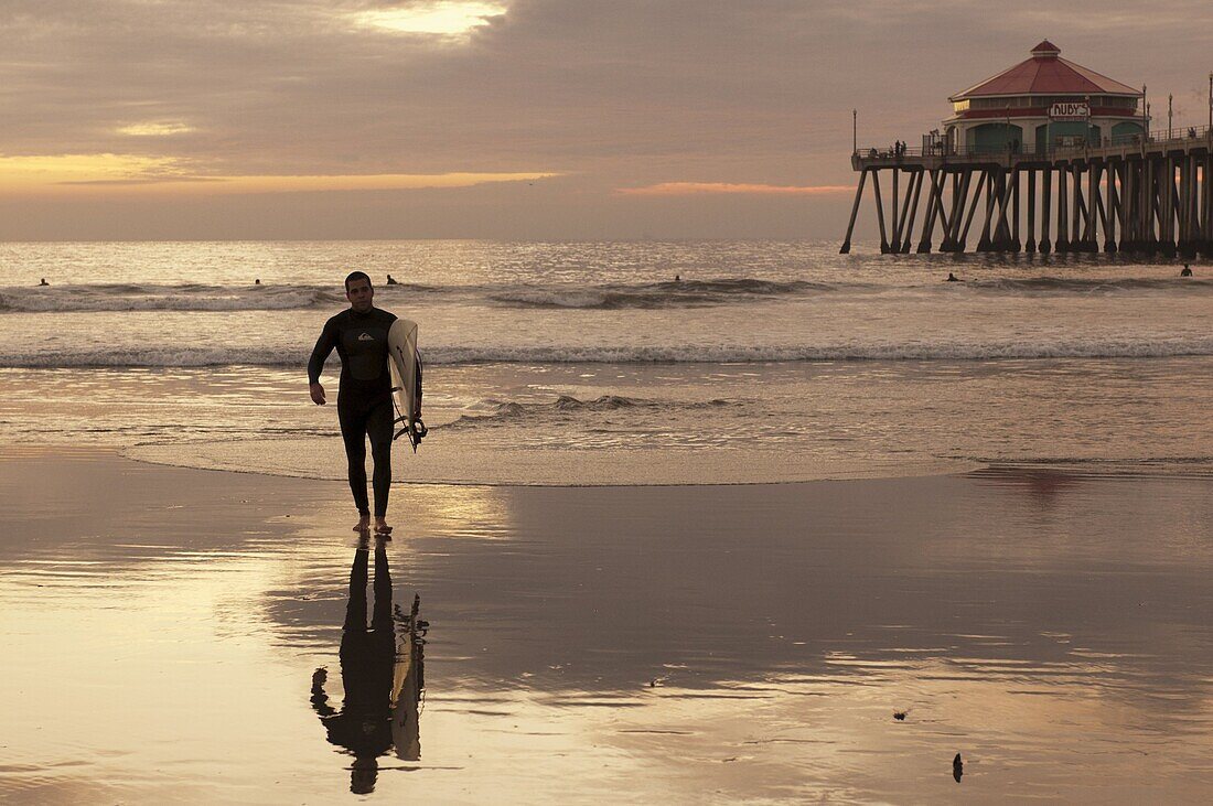 Surfer, Huntington Beach, California, United States of America, North America