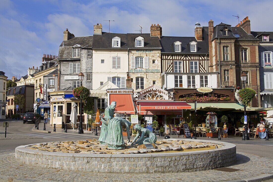 Sculpture by Jean Mare de Pas, Honfleur, Normandy, France, Europe