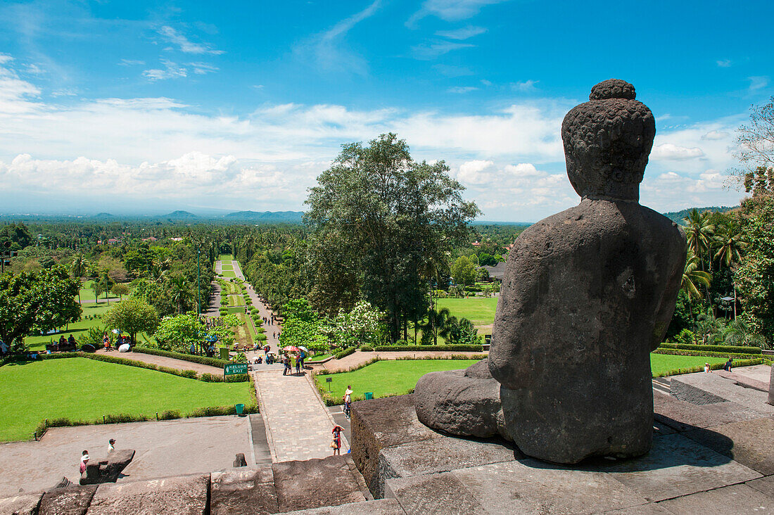 Stupa an der buddhistischen Tempelanlage Borobodur, Borobodur, Zentraljava, Java, Indonesien, Asien