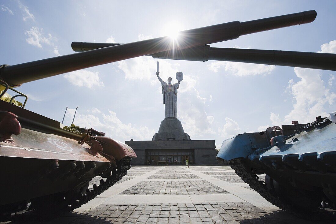 Tanks on display and Rodina Mat monument, Museum of the Great Patriotic War, Kiev, Ukraine, Europe